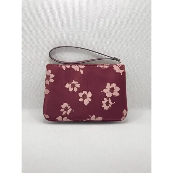Kate Spade Chelsea The Little Better Medium Wristlet Pouch Wallet Deep Berry NWT - Picture 2 of 9